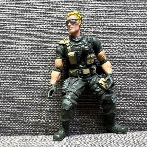 Lanard The Corps Elite "Recoil" Max Brunner 4" Figure 2013 - Picture 1 of 4